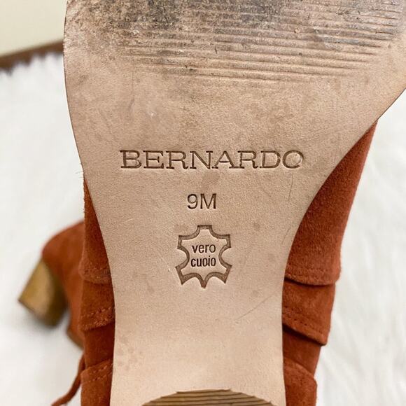 Anthro Bernardo Burnt Orange Suede Western Style Boots w Fringe Women's Sz 9 EUC - Picture 7 of 9